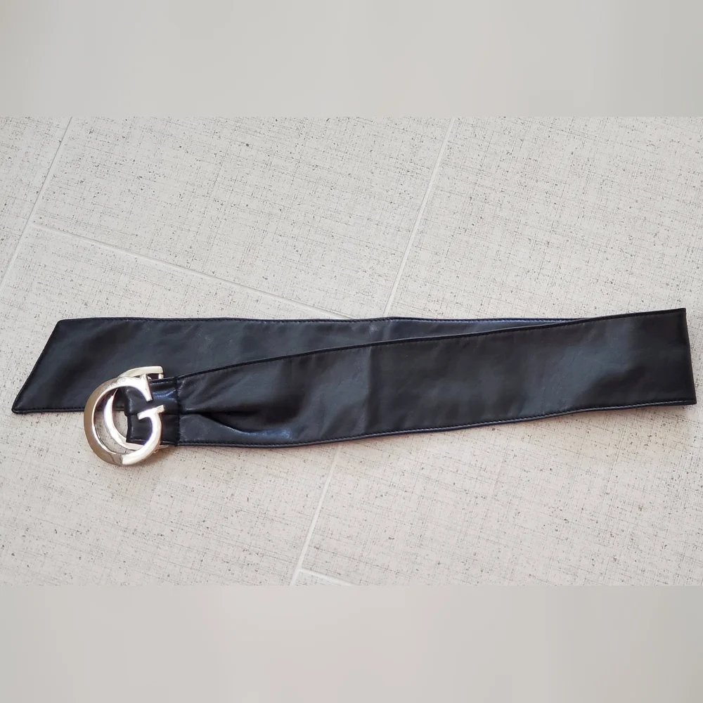 Soft Black Vegan Leather Sash Belt, Double Ring/Letter G Buckle, Medium, EUC